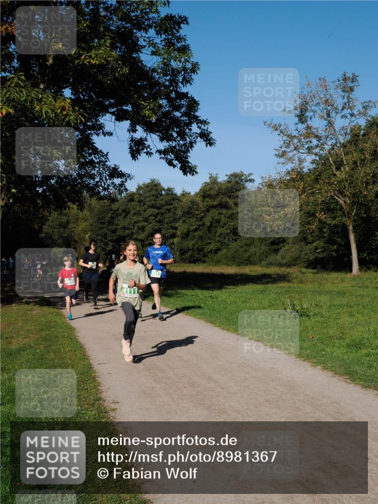 28.09.2025 - 33. Volkslauf durch das schöne Alstertal Fabian Wolf http://msf.ph/oto/8981367 28.09.2025 10:39:14 Laufen  meine-sportfotos.de