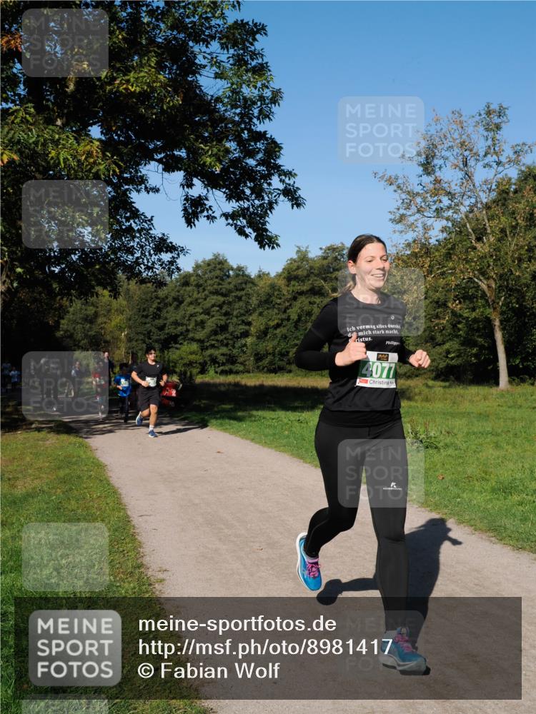28.09.2025 - 33. Volkslauf durch das schöne Alstertal Fabian Wolf http://msf.ph/oto/8981417 28.09.2025 10:39:19 Laufen 4077 meine-sportfotos.de