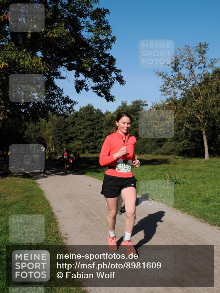 28.09.2025 - 33. Volkslauf durch das schöne Alstertal Fabian Wolf http://msf.ph/oto/8981609 28.09.2025 10:39:57 Laufen 4046 meine-sportfotos.de