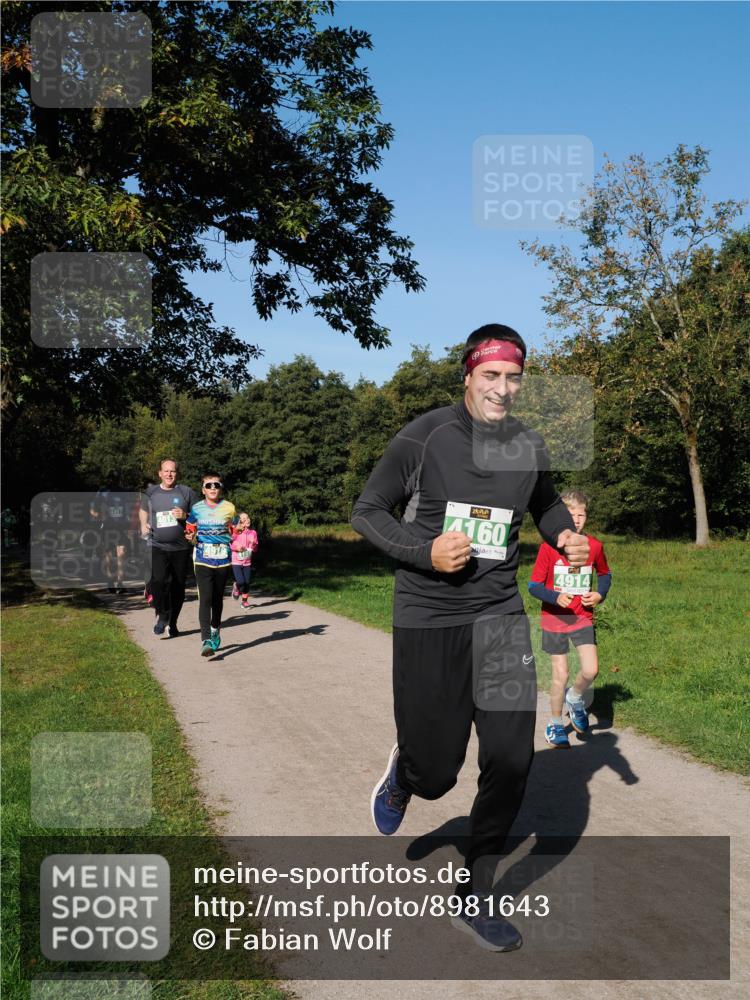 28.09.2025 - 33. Volkslauf durch das schöne Alstertal Fabian Wolf http://msf.ph/oto/8981643 28.09.2025 10:40:02 Laufen 4160, 4914 meine-sportfotos.de