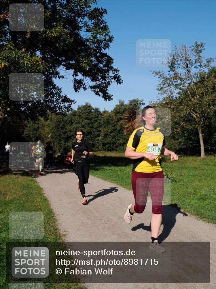 28.09.2025 - 33. Volkslauf durch das schöne Alstertal Fabian Wolf http://msf.ph/oto/8981715 28.09.2025 10:40:13 Laufen 4087 meine-sportfotos.de