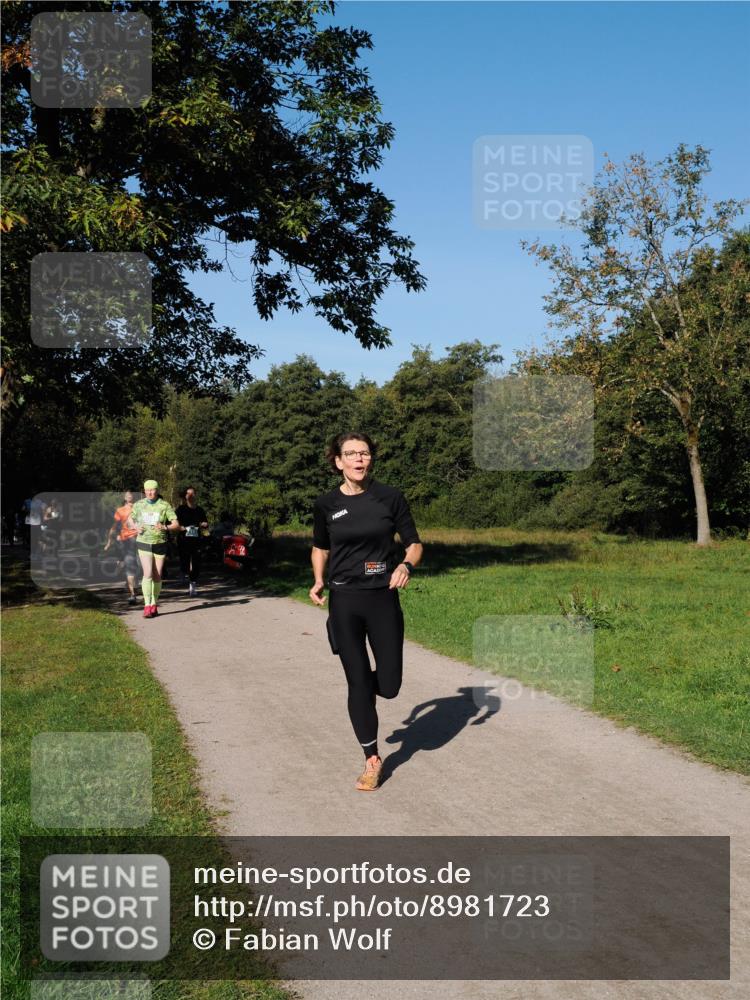 28.09.2025 - 33. Volkslauf durch das schöne Alstertal Fabian Wolf http://msf.ph/oto/8981723 28.09.2025 10:40:14 Laufen  meine-sportfotos.de