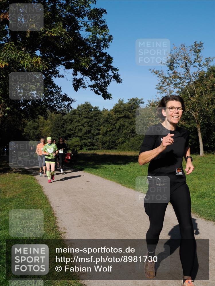 28.09.2025 - 33. Volkslauf durch das schöne Alstertal Fabian Wolf http://msf.ph/oto/8981730 28.09.2025 10:40:15 Laufen  meine-sportfotos.de