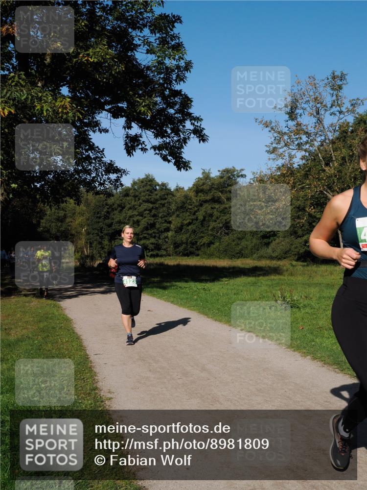 28.09.2025 - 33. Volkslauf durch das schöne Alstertal Fabian Wolf http://msf.ph/oto/8981809 28.09.2025 10:40:25 Laufen  meine-sportfotos.de