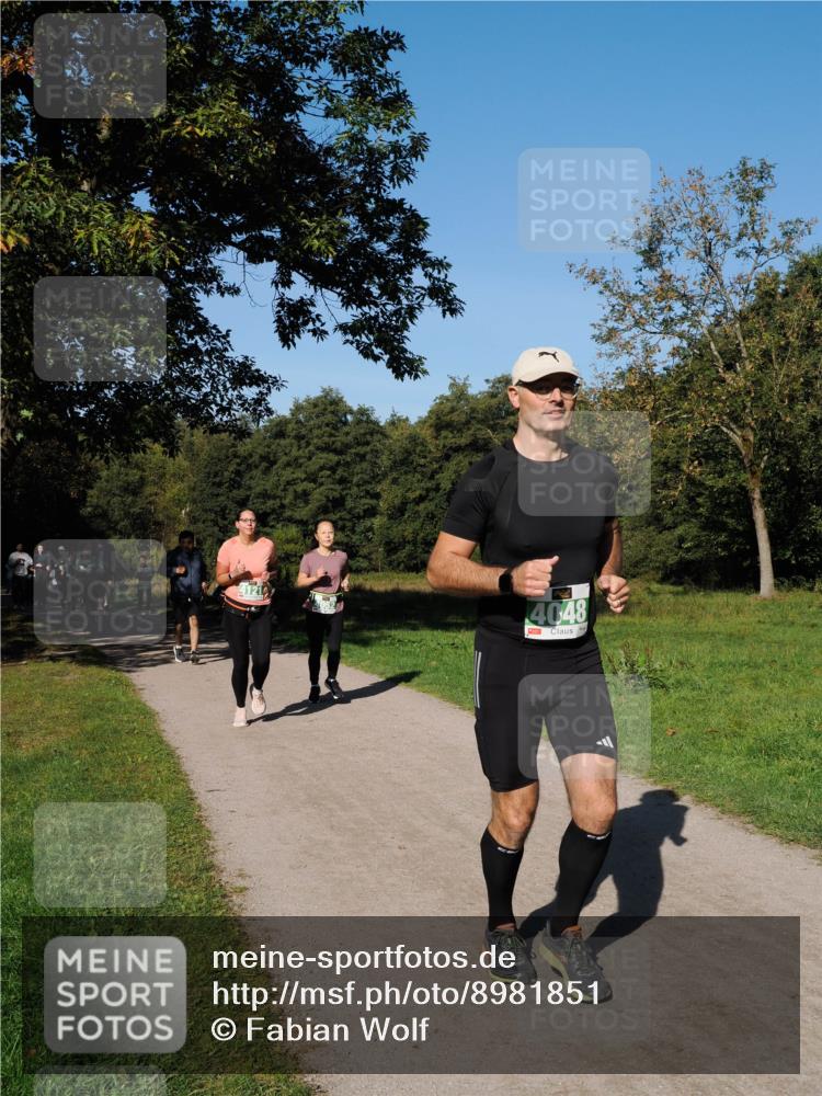 28.09.2025 - 33. Volkslauf durch das schöne Alstertal Fabian Wolf http://msf.ph/oto/8981851 28.09.2025 10:40:32 Laufen 4048 meine-sportfotos.de