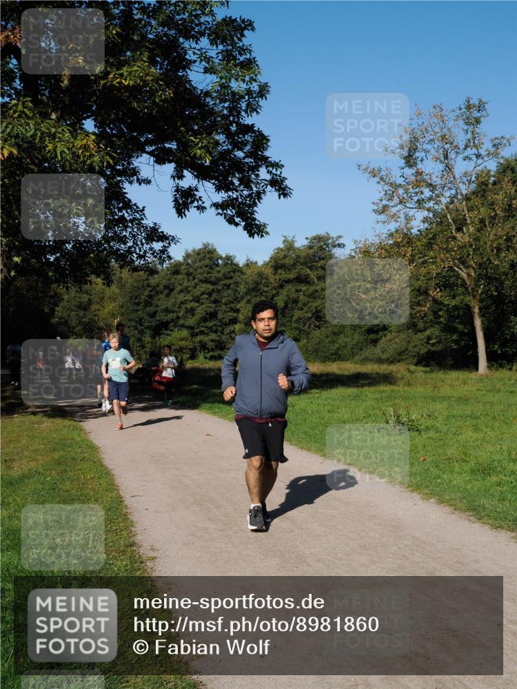 28.09.2025 - 33. Volkslauf durch das schöne Alstertal Fabian Wolf http://msf.ph/oto/8981860 28.09.2025 10:40:36 Laufen  meine-sportfotos.de