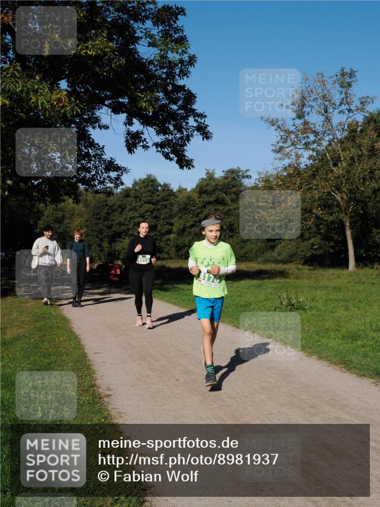 28.09.2025 - 33. Volkslauf durch das schöne Alstertal Fabian Wolf http://msf.ph/oto/8981937 28.09.2025 10:40:54 Laufen 4915 meine-sportfotos.de