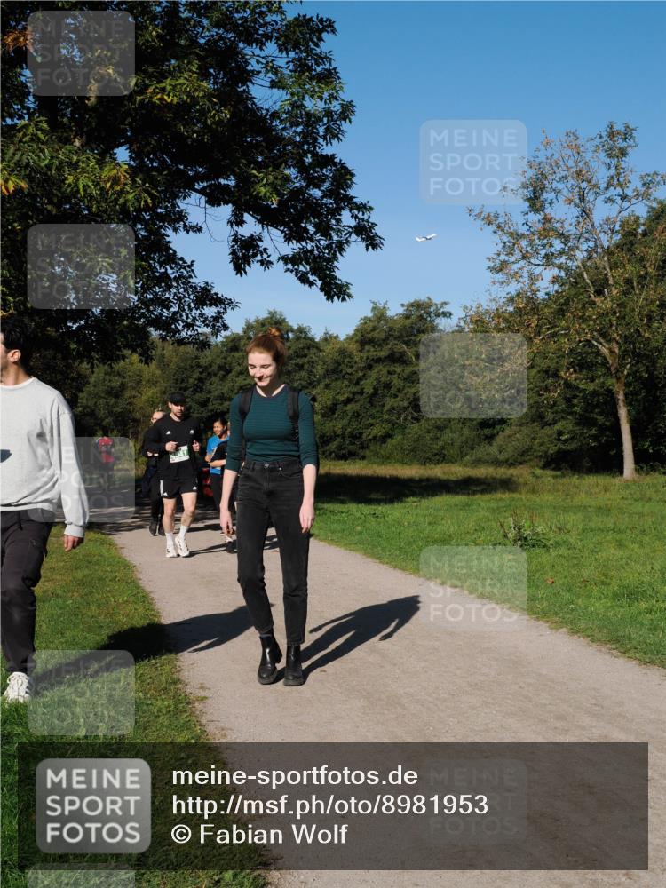 28.09.2025 - 33. Volkslauf durch das schöne Alstertal Fabian Wolf http://msf.ph/oto/8981953 28.09.2025 10:41:01 Laufen  meine-sportfotos.de