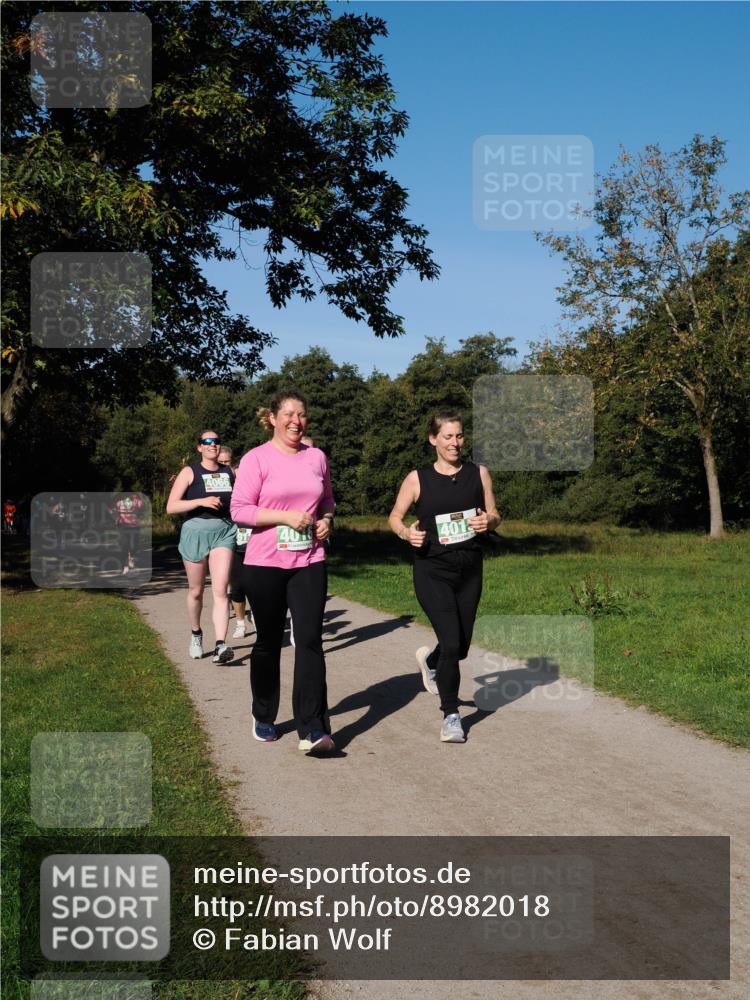 28.09.2025 - 33. Volkslauf durch das schöne Alstertal Fabian Wolf http://msf.ph/oto/8982018 28.09.2025 10:41:20 Laufen 4066, 4016, 401 meine-sportfotos.de