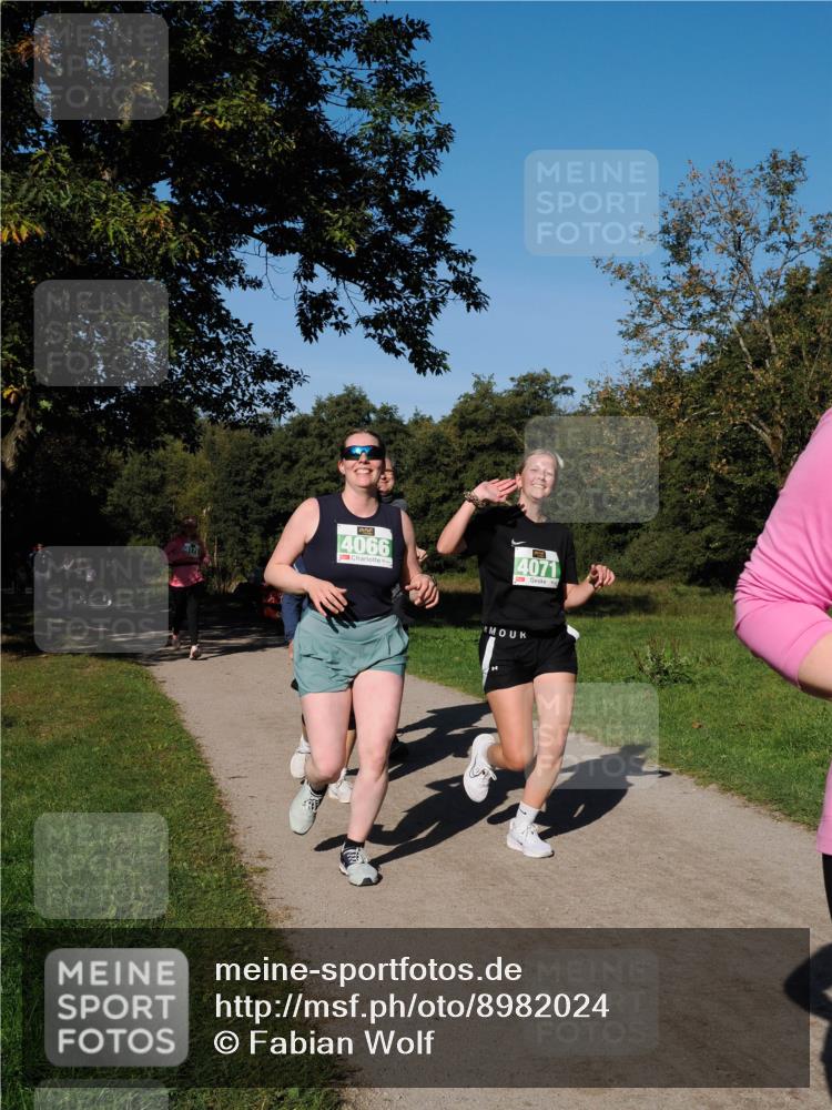 28.09.2025 - 33. Volkslauf durch das schöne Alstertal Fabian Wolf http://msf.ph/oto/8982024 28.09.2025 10:41:22 Laufen 4066, 4071 meine-sportfotos.de