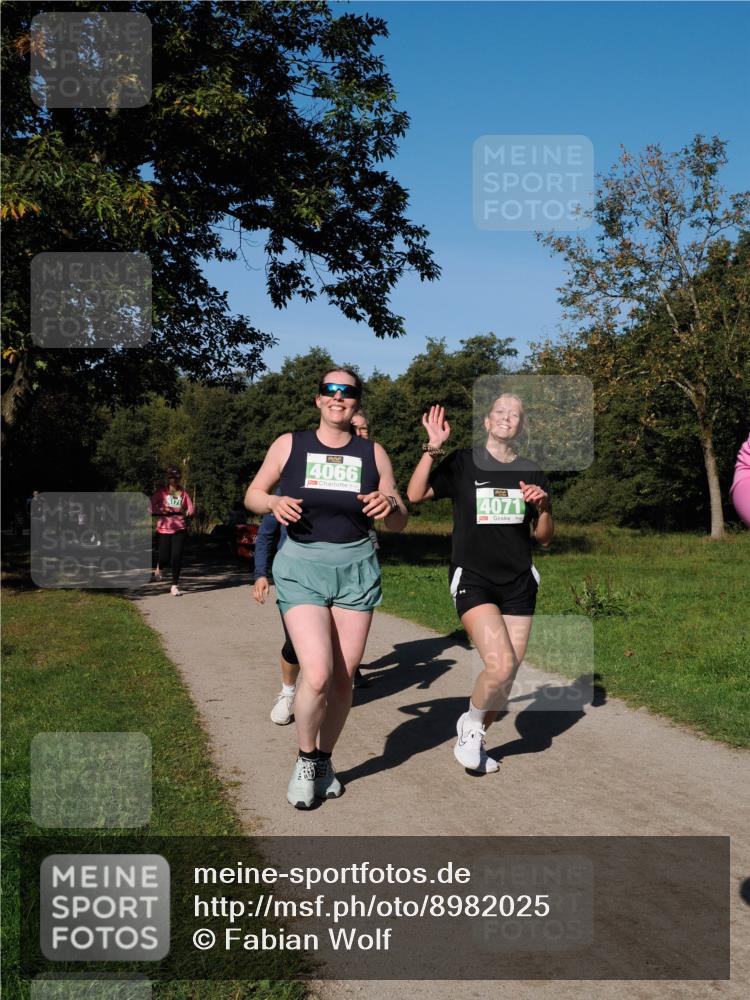 28.09.2025 - 33. Volkslauf durch das schöne Alstertal Fabian Wolf http://msf.ph/oto/8982025 28.09.2025 10:41:22 Laufen 4066, 4071 meine-sportfotos.de