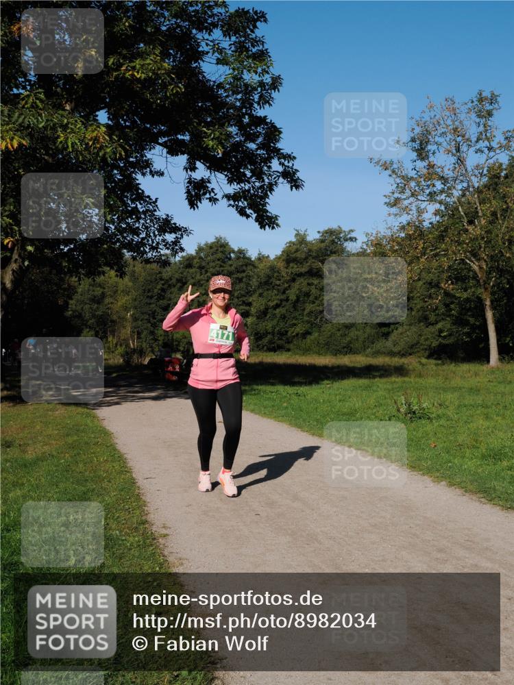 28.09.2025 - 33. Volkslauf durch das schöne Alstertal Fabian Wolf http://msf.ph/oto/8982034 28.09.2025 10:41:26 Laufen 4171 meine-sportfotos.de