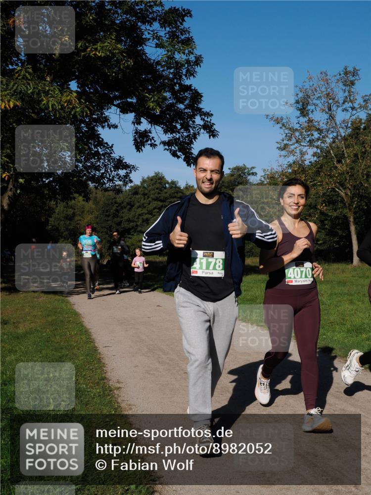 28.09.2025 - 33. Volkslauf durch das schöne Alstertal Fabian Wolf http://msf.ph/oto/8982052 28.09.2025 10:41:36 Laufen 4178, 14070 meine-sportfotos.de
