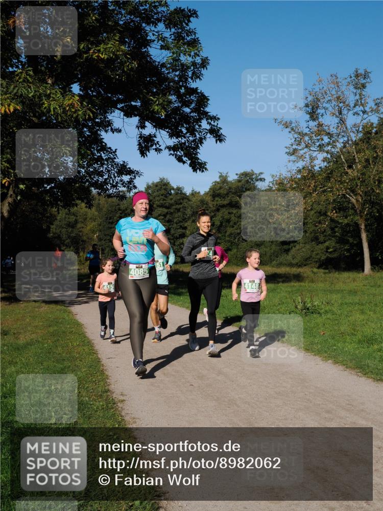 28.09.2025 - 33. Volkslauf durch das schöne Alstertal Fabian Wolf http://msf.ph/oto/8982062 28.09.2025 10:41:40 Laufen 4150, 4085, 151, 4148 meine-sportfotos.de