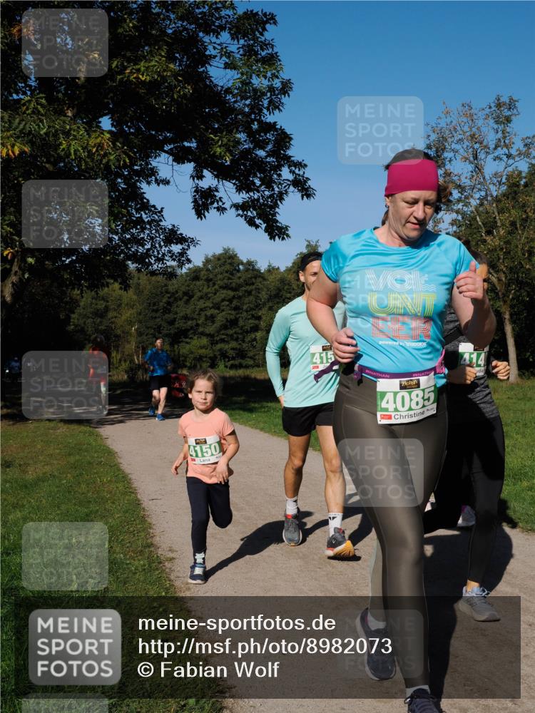 28.09.2025 - 33. Volkslauf durch das schöne Alstertal Fabian Wolf http://msf.ph/oto/8982073 28.09.2025 10:41:41 Laufen 4150, 415, 4085, 414 meine-sportfotos.de