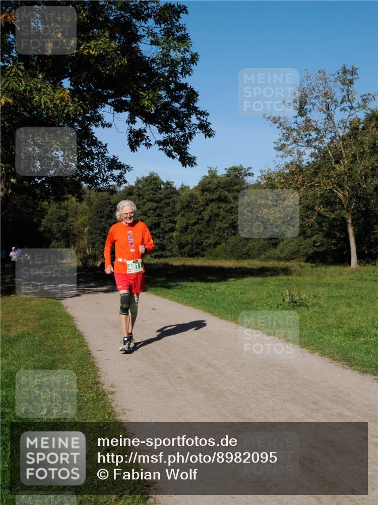 28.09.2025 - 33. Volkslauf durch das schöne Alstertal Fabian Wolf http://msf.ph/oto/8982095 28.09.2025 10:41:47 Laufen 4011 meine-sportfotos.de
