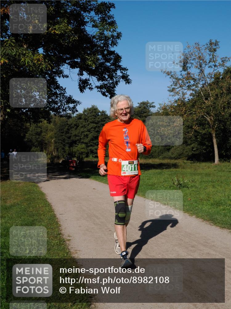 28.09.2025 - 33. Volkslauf durch das schöne Alstertal Fabian Wolf http://msf.ph/oto/8982108 28.09.2025 10:41:48 Laufen 4011 meine-sportfotos.de