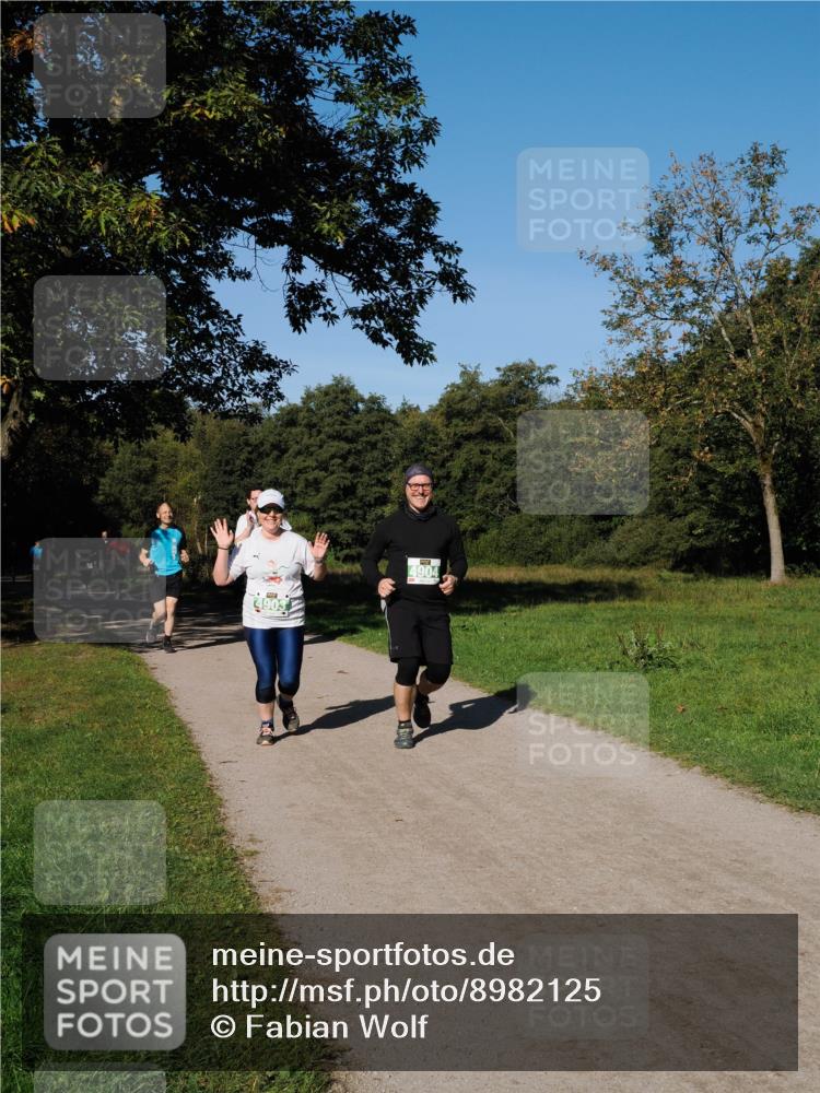 28.09.2025 - 33. Volkslauf durch das schöne Alstertal Fabian Wolf http://msf.ph/oto/8982125 28.09.2025 10:42:01 Laufen 4904 meine-sportfotos.de