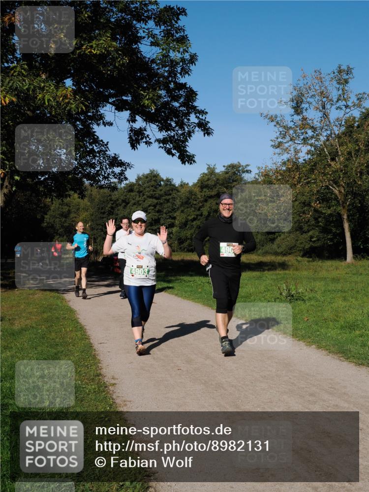 28.09.2025 - 33. Volkslauf durch das schöne Alstertal Fabian Wolf http://msf.ph/oto/8982131 28.09.2025 10:42:01 Laufen 4903, 490 meine-sportfotos.de