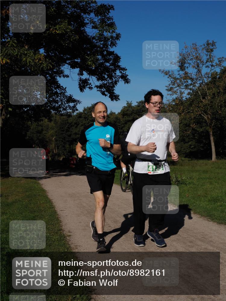 28.09.2025 - 33. Volkslauf durch das schöne Alstertal Fabian Wolf http://msf.ph/oto/8982161 28.09.2025 10:42:05 Laufen 4139 meine-sportfotos.de