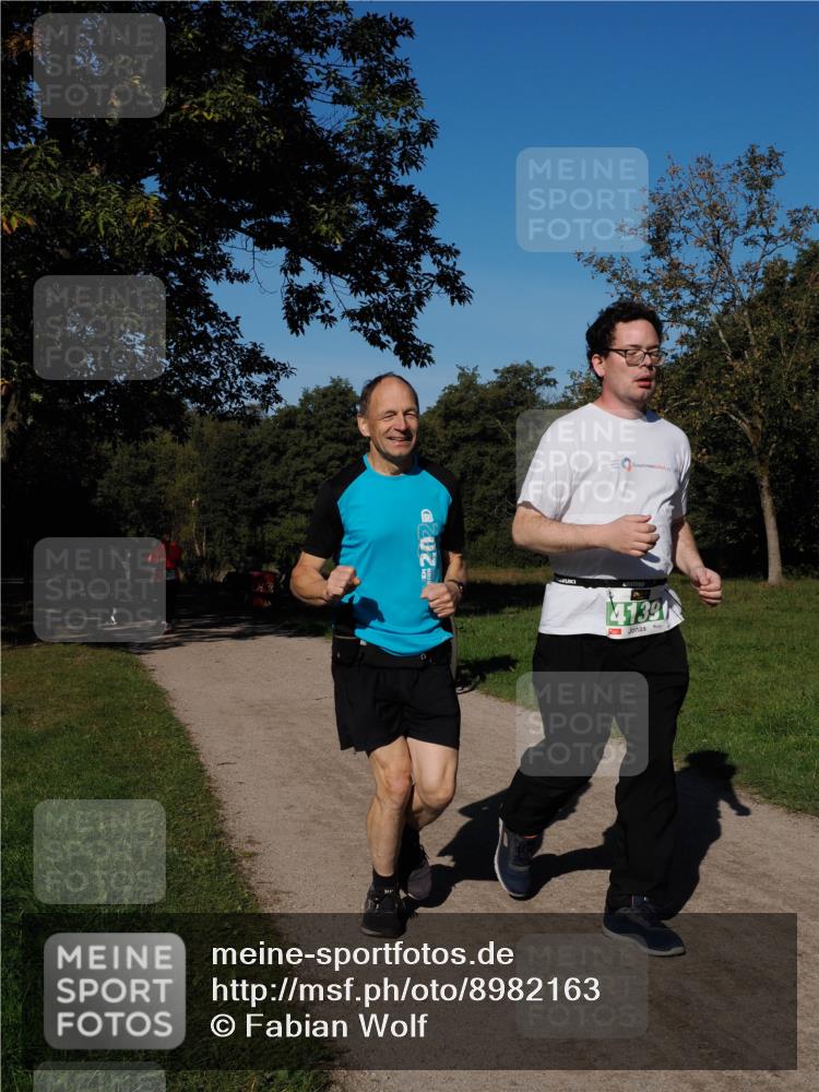 28.09.2025 - 33. Volkslauf durch das schöne Alstertal Fabian Wolf http://msf.ph/oto/8982163 28.09.2025 10:42:06 Laufen 4139 meine-sportfotos.de