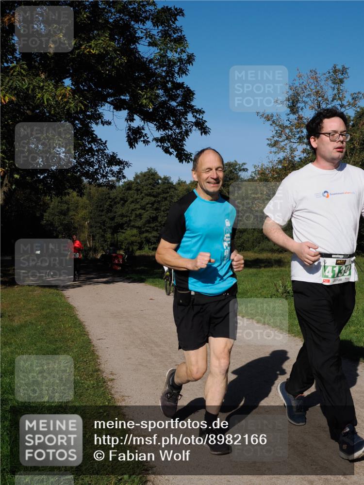 28.09.2025 - 33. Volkslauf durch das schöne Alstertal Fabian Wolf http://msf.ph/oto/8982166 28.09.2025 10:42:06 Laufen 4139 meine-sportfotos.de