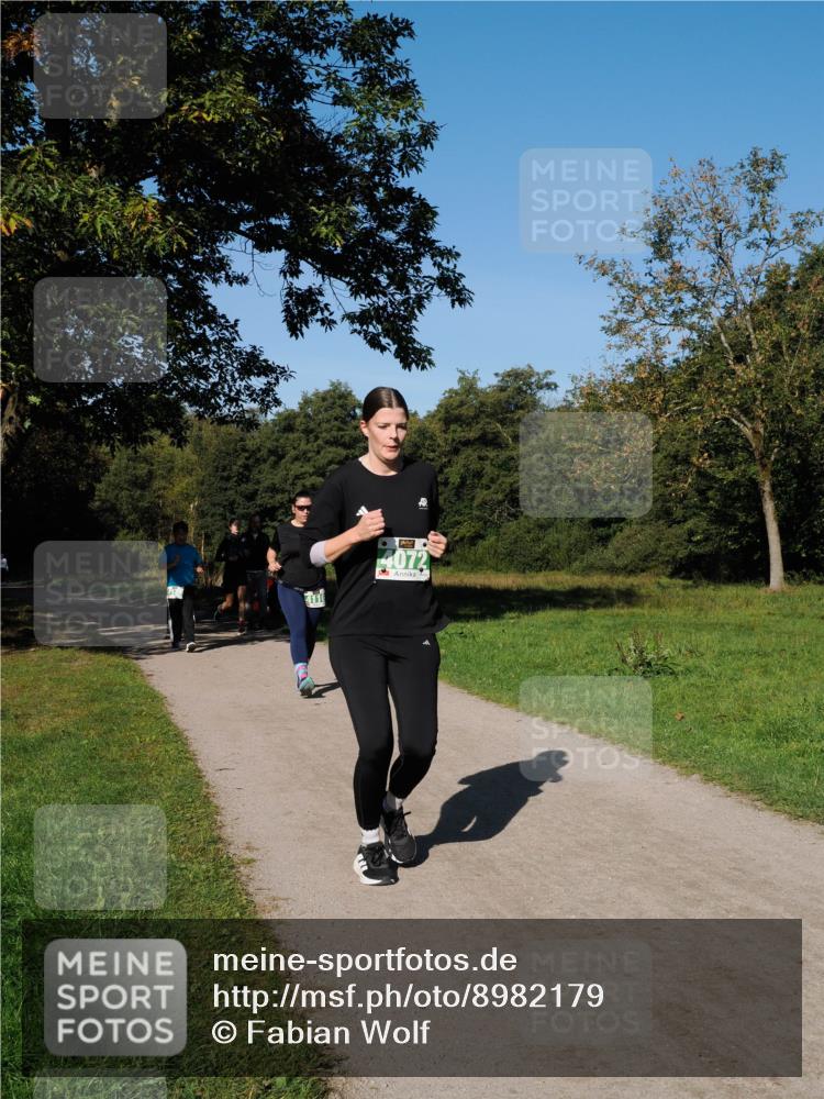 28.09.2025 - 33. Volkslauf durch das schöne Alstertal Fabian Wolf http://msf.ph/oto/8982179 28.09.2025 10:42:14 Laufen 4110, 4072 meine-sportfotos.de