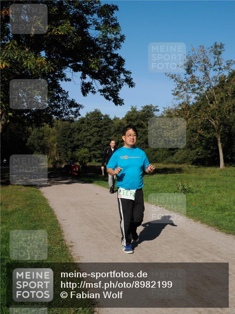 28.09.2025 - 33. Volkslauf durch das schöne Alstertal Fabian Wolf http://msf.ph/oto/8982199 28.09.2025 10:42:20 Laufen 4142 meine-sportfotos.de