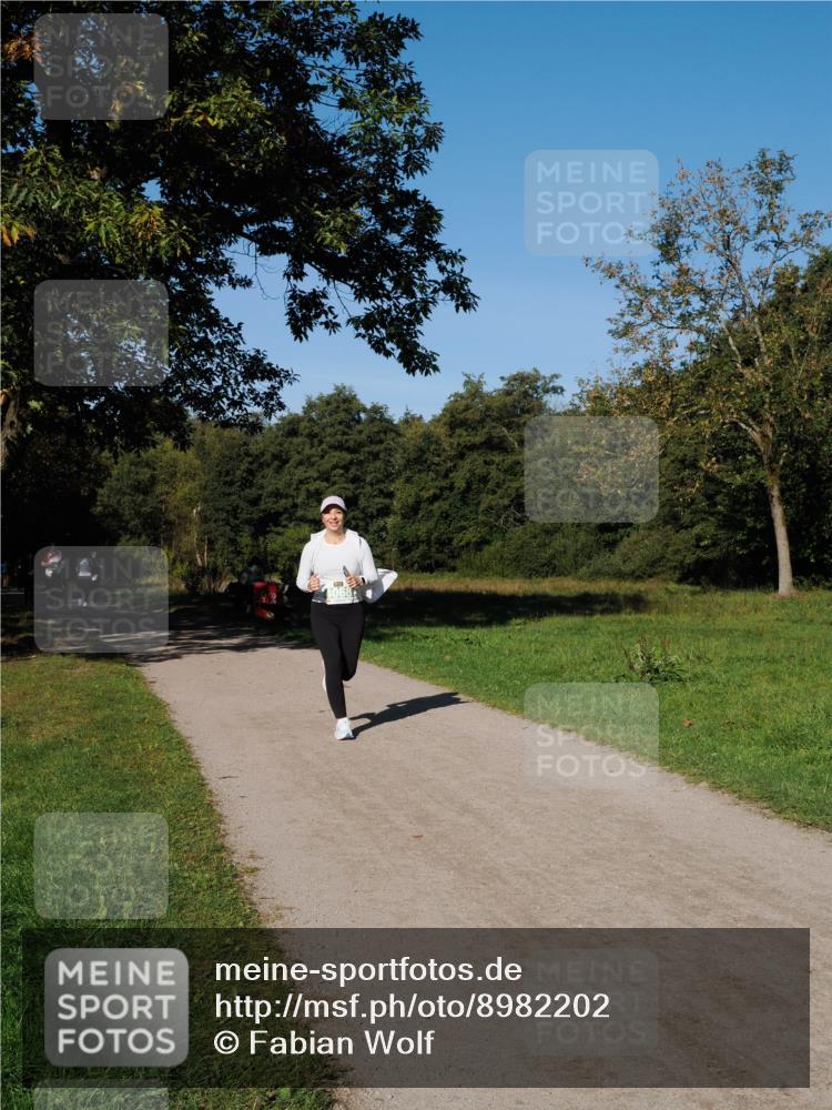 28.09.2025 - 33. Volkslauf durch das schöne Alstertal Fabian Wolf http://msf.ph/oto/8982202 28.09.2025 10:42:40 Laufen  meine-sportfotos.de
