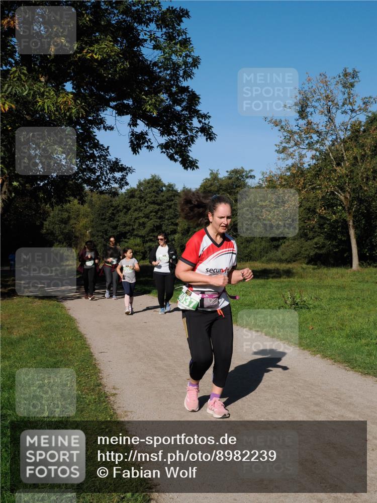 28.09.2025 - 33. Volkslauf durch das schöne Alstertal Fabian Wolf http://msf.ph/oto/8982239 28.09.2025 10:42:54 Laufen 4097, 4037 meine-sportfotos.de
