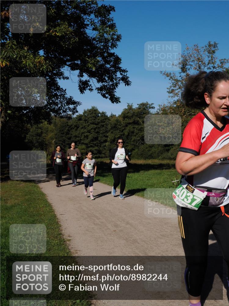28.09.2025 - 33. Volkslauf durch das schöne Alstertal Fabian Wolf http://msf.ph/oto/8982244 28.09.2025 10:42:55 Laufen 4096, 4037 meine-sportfotos.de