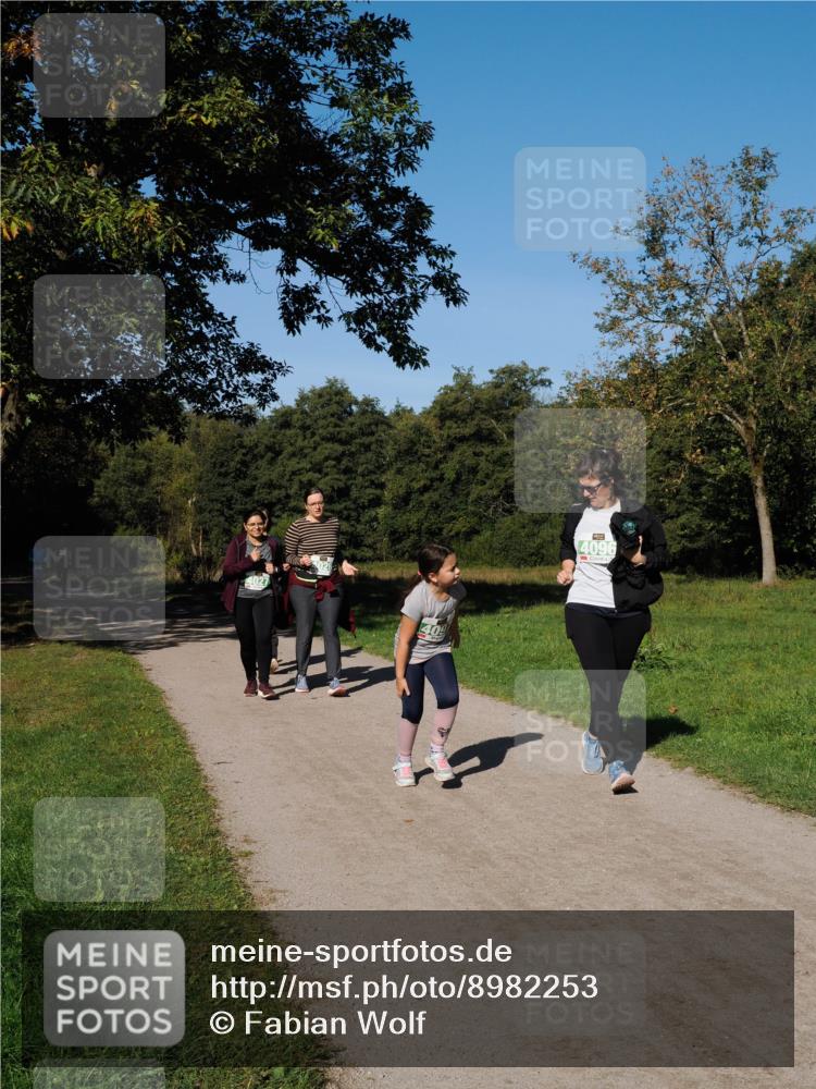 28.09.2025 - 33. Volkslauf durch das schöne Alstertal Fabian Wolf http://msf.ph/oto/8982253 28.09.2025 10:42:57 Laufen 409, 4096 meine-sportfotos.de