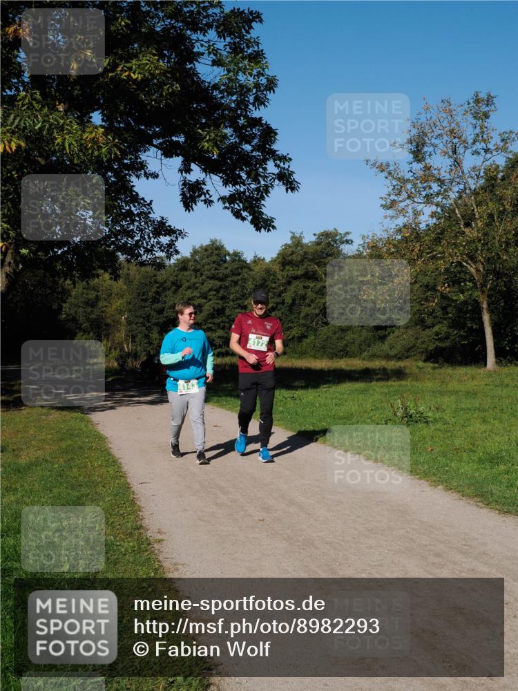 28.09.2025 - 33. Volkslauf durch das schöne Alstertal Fabian Wolf http://msf.ph/oto/8982293 28.09.2025 10:43:19 Laufen 4172 meine-sportfotos.de