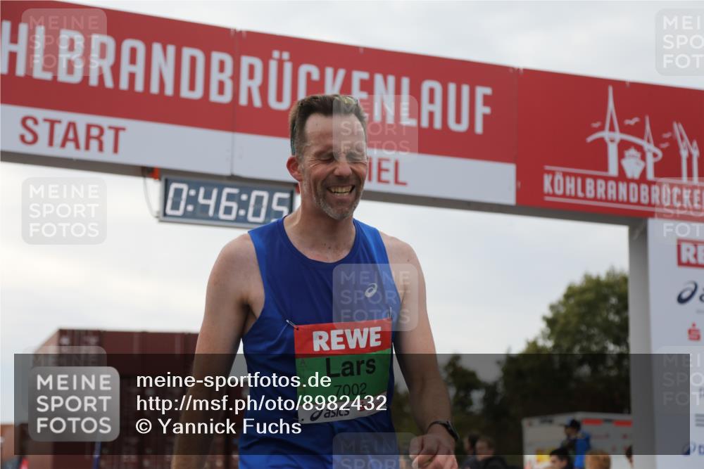 03.10.2025 - Köhlbrandbrückenlauf Yannick Fuchs http://msf.ph/oto/8982432 03.10.2025 15:46:04 Ziel 7002, 7003, 9130 meine-sportfotos.de