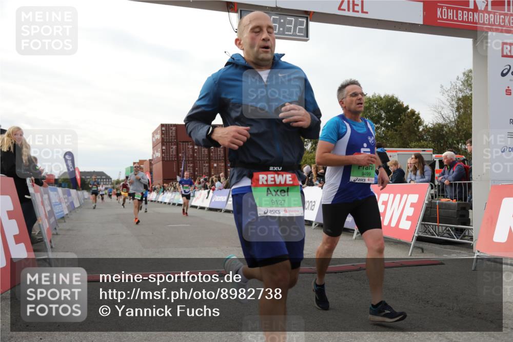03.10.2025 - Köhlbrandbrückenlauf Yannick Fuchs http://msf.ph/oto/8982738 03.10.2025 16:05:30 Ziel 7241, 7394, 7546, 8199, 9127, 9299, 9317, 9499, 9669 meine-sportfotos.de