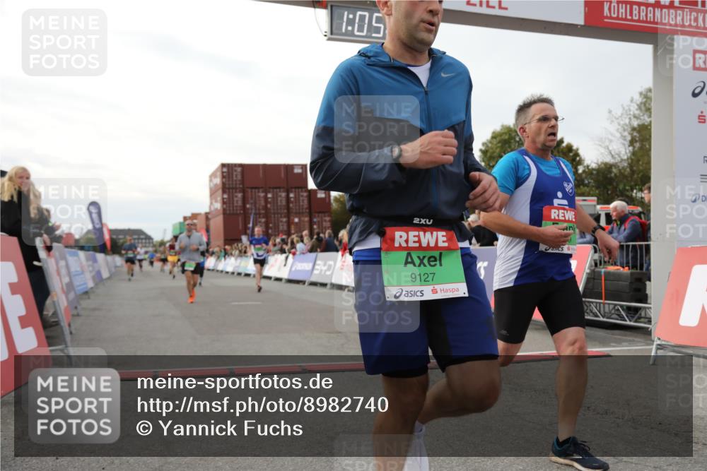03.10.2025 - Köhlbrandbrückenlauf Yannick Fuchs http://msf.ph/oto/8982740 03.10.2025 16:05:30 Ziel 7241, 7394, 7546, 8199, 9127, 9299, 9317, 9499, 9669 meine-sportfotos.de