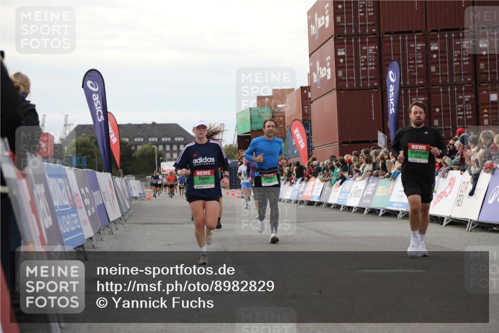 03.10.2025 - Köhlbrandbrückenlauf Yannick Fuchs http://msf.ph/oto/8982829 03.10.2025 16:05:43 Ziel 7031, 7151, 7213, 7547, 7646, 8924, 8966, 9489, 9566 meine-sportfotos.de