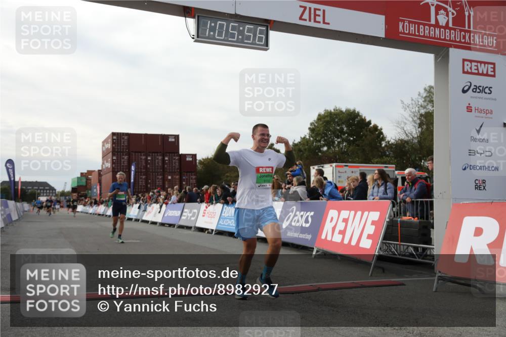 03.10.2025 - Köhlbrandbrückenlauf Yannick Fuchs http://msf.ph/oto/8982927 03.10.2025 16:05:54 Ziel 7646, 8616, 9102 meine-sportfotos.de