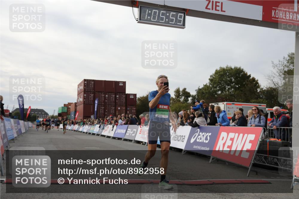 03.10.2025 - Köhlbrandbrückenlauf Yannick Fuchs http://msf.ph/oto/8982958 03.10.2025 16:05:57 Ziel 7610, 8616, 9102, 9378, 9468 meine-sportfotos.de