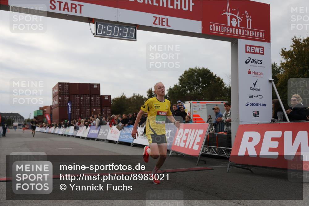 03.10.2025 - Köhlbrandbrückenlauf Yannick Fuchs http://msf.ph/oto/8983021 03.10.2025 15:50:32 Ziel 7036, 7140 meine-sportfotos.de