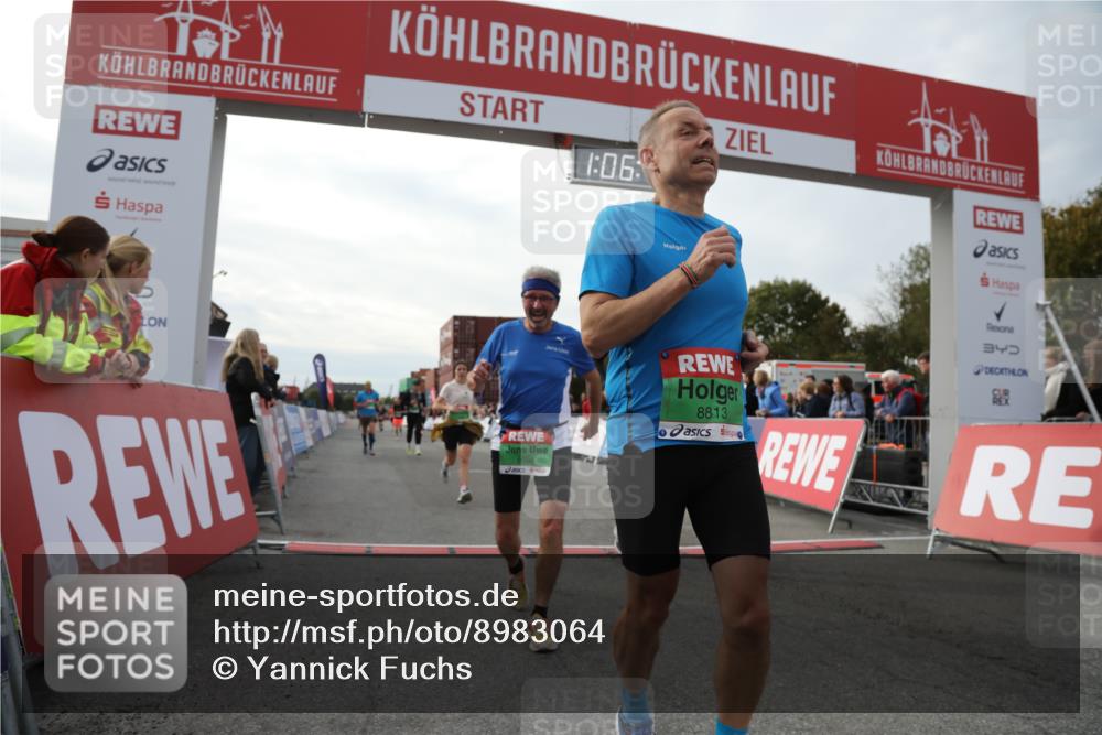 03.10.2025 - Köhlbrandbrückenlauf Yannick Fuchs http://msf.ph/oto/8983064 03.10.2025 16:06:10 Ziel 7296, 7343, 8064, 8539, 8813, 8886, 9100, 9451, 9483, 9596, 9626, 9633 meine-sportfotos.de