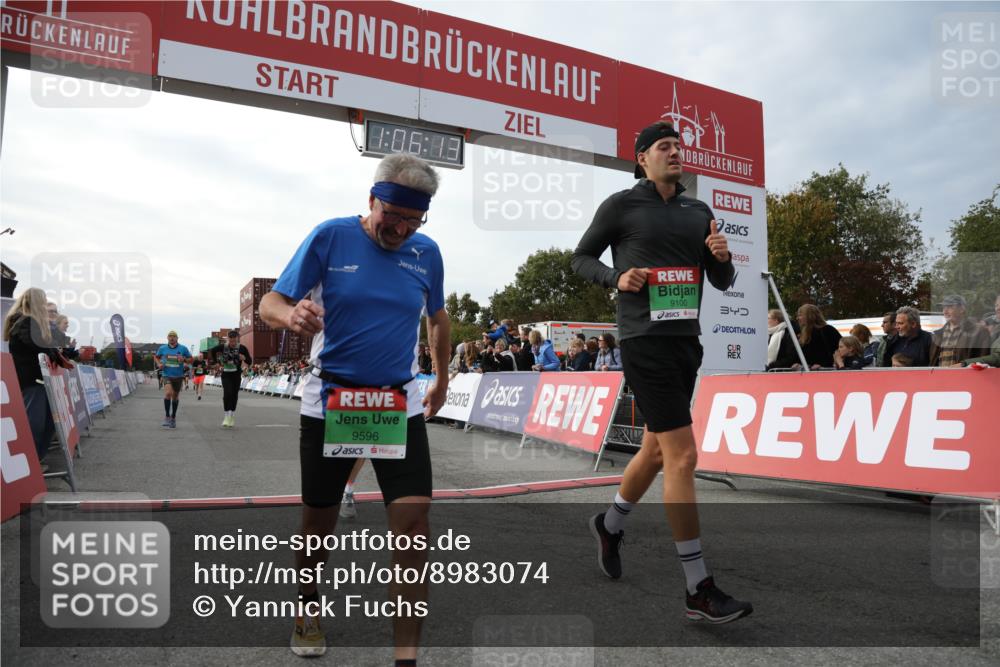 03.10.2025 - Köhlbrandbrückenlauf Yannick Fuchs http://msf.ph/oto/8983074 03.10.2025 16:06:11 Ziel 7296, 7343, 7601, 8064, 8539, 8813, 8886, 9100, 9451, 9483, 9596, 9626, 9633 meine-sportfotos.de