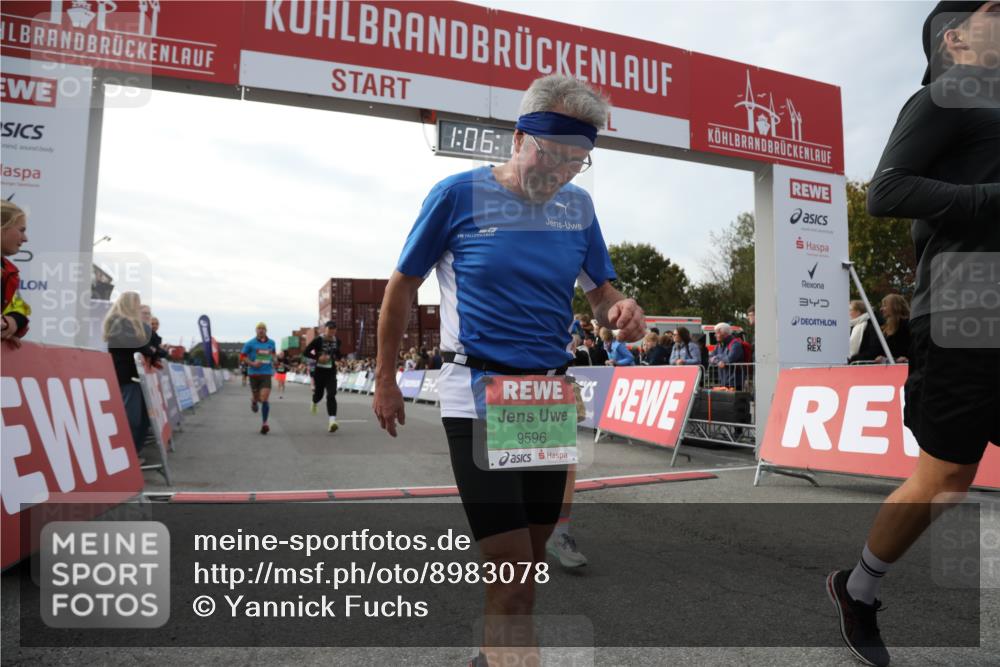 03.10.2025 - Köhlbrandbrückenlauf Yannick Fuchs http://msf.ph/oto/8983078 03.10.2025 16:06:12 Ziel 7296, 7343, 7601, 8064, 8539, 8813, 8886, 9100, 9451, 9483, 9596, 9633 meine-sportfotos.de