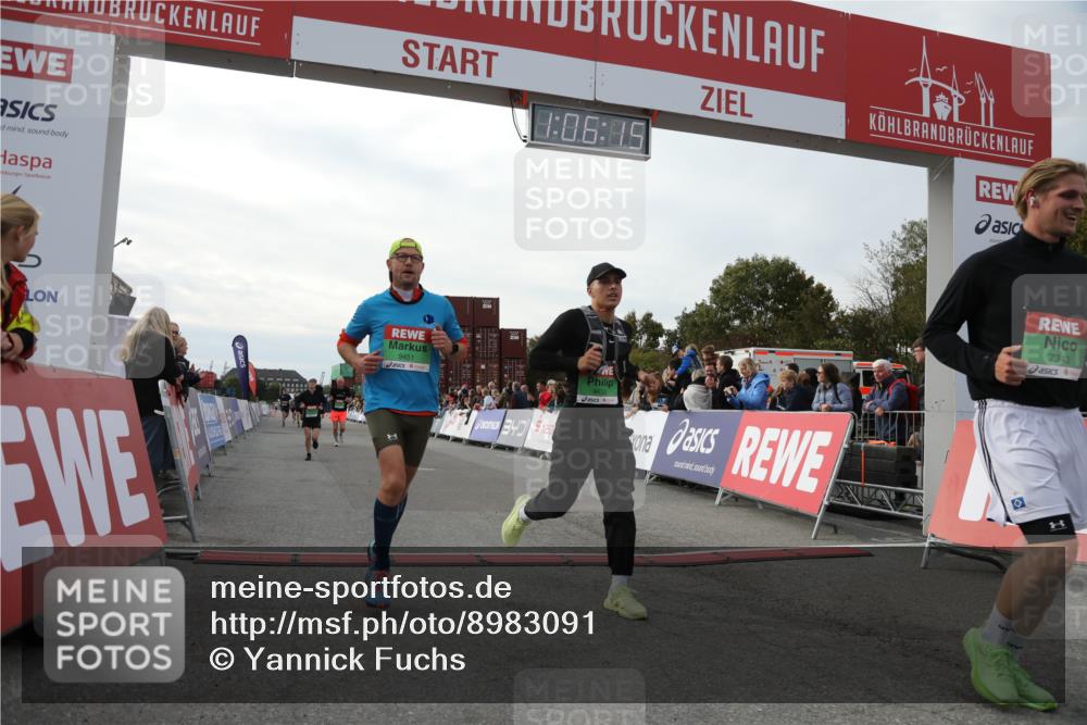 03.10.2025 - Köhlbrandbrückenlauf Yannick Fuchs http://msf.ph/oto/8983091 03.10.2025 16:06:13 Ziel 7296, 7343, 7601, 8064, 8802, 8991, 9100, 9451, 9483, 9596, 9633 meine-sportfotos.de