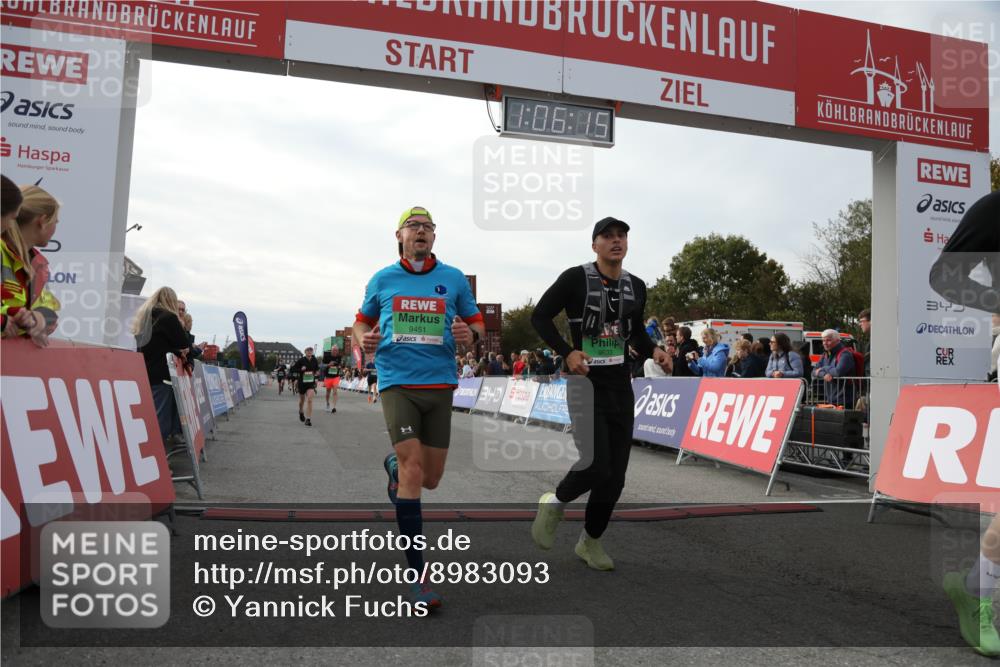 03.10.2025 - Köhlbrandbrückenlauf Yannick Fuchs http://msf.ph/oto/8983093 03.10.2025 16:06:13 Ziel 7296, 7343, 7601, 8064, 8802, 8991, 9100, 9451, 9483, 9596, 9633 meine-sportfotos.de