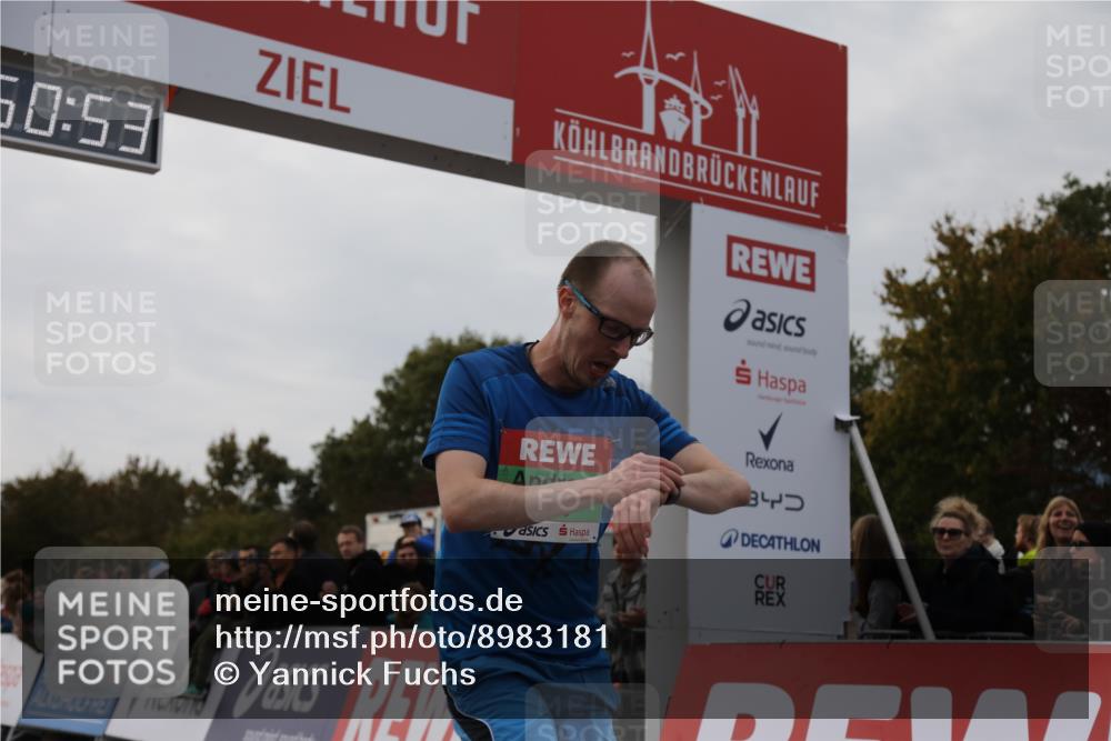 03.10.2025 - Köhlbrandbrückenlauf Yannick Fuchs http://msf.ph/oto/8983181 03.10.2025 15:50:52 Ziel 7065 meine-sportfotos.de