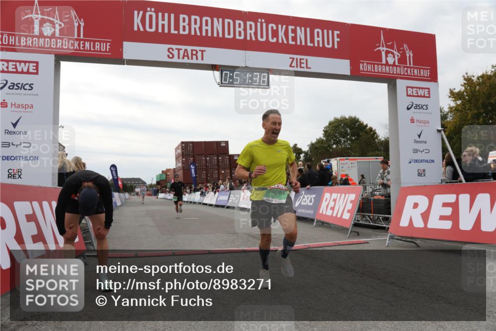 03.10.2025 - Köhlbrandbrückenlauf Yannick Fuchs http://msf.ph/oto/8983271 03.10.2025 15:51:37 Ziel 7118, 7210, 9663 meine-sportfotos.de