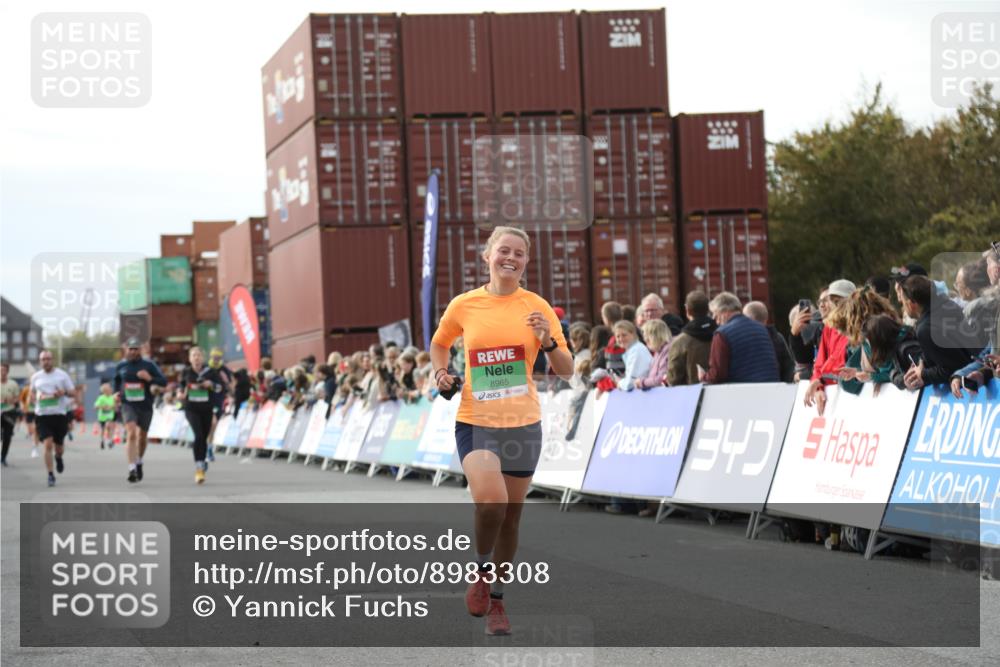 03.10.2025 - Köhlbrandbrückenlauf Yannick Fuchs http://msf.ph/oto/8983308 03.10.2025 16:06:44 Ziel 7623, 8848, 8880, 8965, 9128, 9353, 9354 meine-sportfotos.de