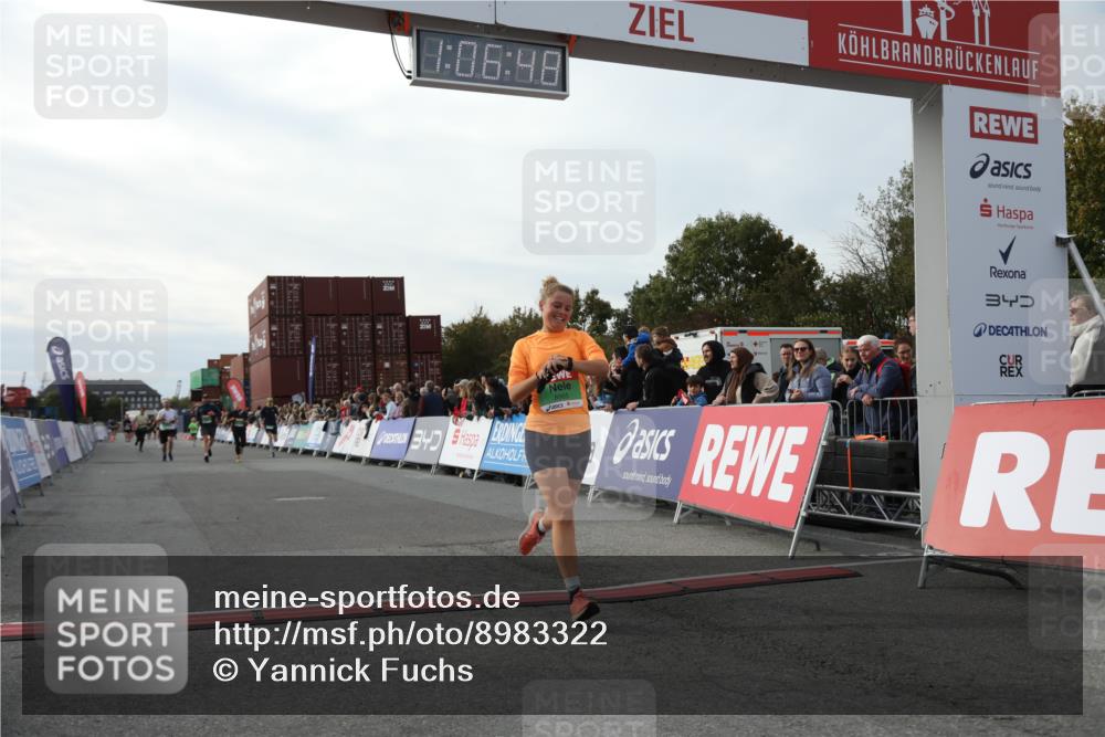 03.10.2025 - Köhlbrandbrückenlauf Yannick Fuchs http://msf.ph/oto/8983322 03.10.2025 16:06:46 Ziel 8848, 8880, 8965, 9128, 9353, 9354 meine-sportfotos.de