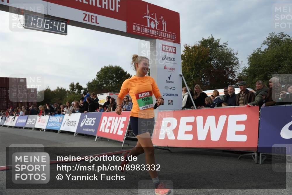 03.10.2025 - Köhlbrandbrückenlauf Yannick Fuchs http://msf.ph/oto/8983332 03.10.2025 16:06:47 Ziel 8848, 8965, 9128, 9353, 9354 meine-sportfotos.de